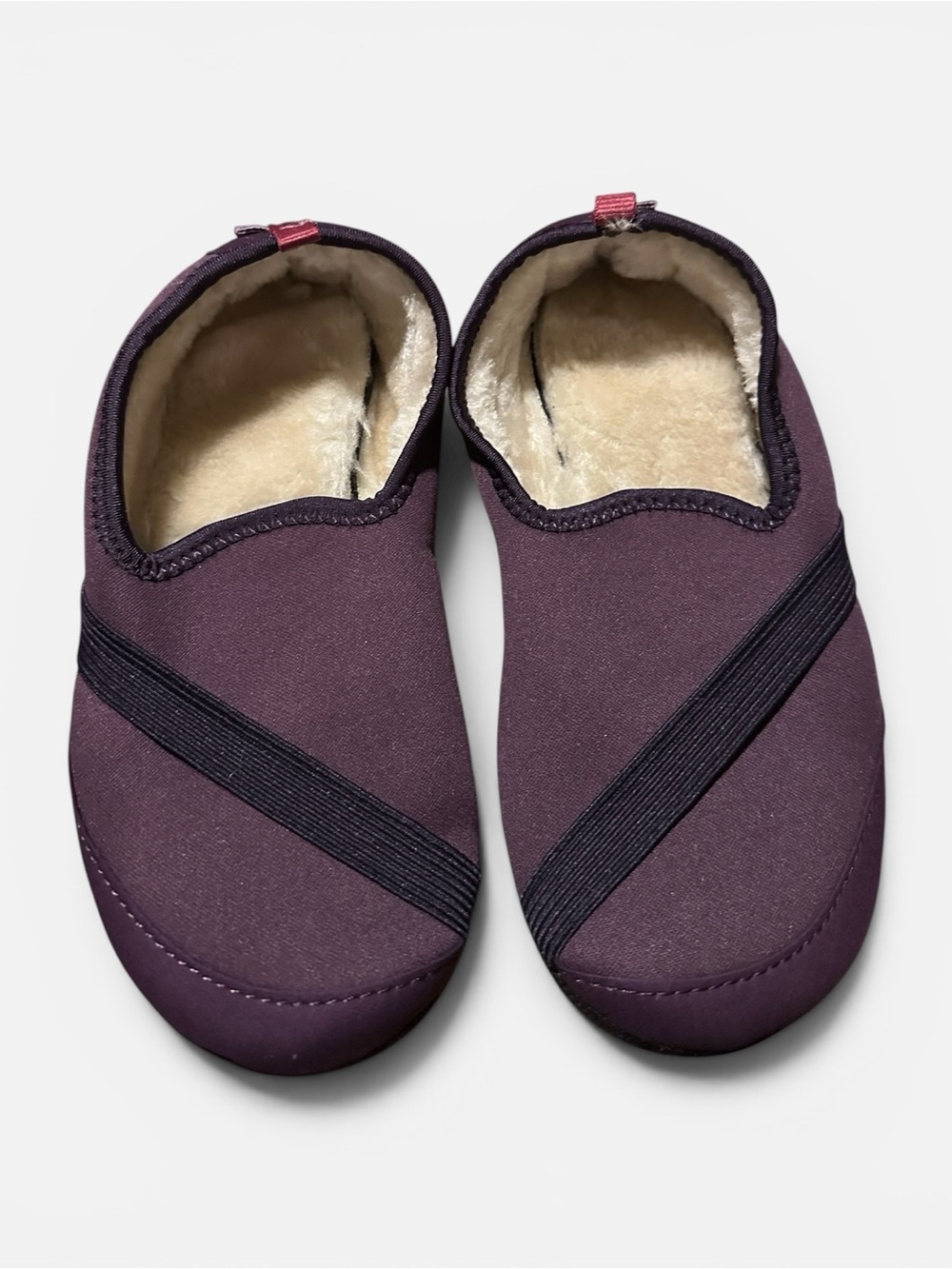 KOZI KICKS Active Lifestyle Slippers Plush Lined House Shoes Size S (5.5–6.5)